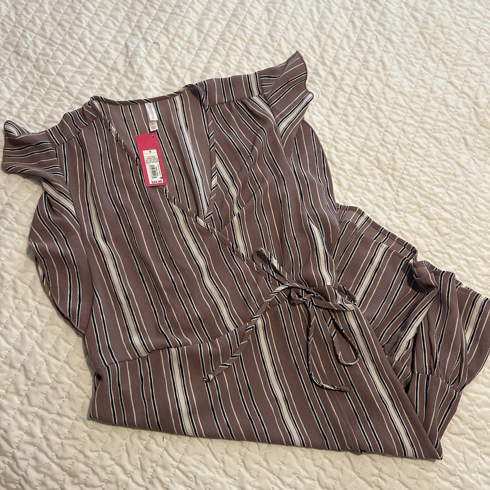 Xhilaration Sleeveless Wrap Dress Women’s Xs Brown/White Striped V-Neck Ruffle