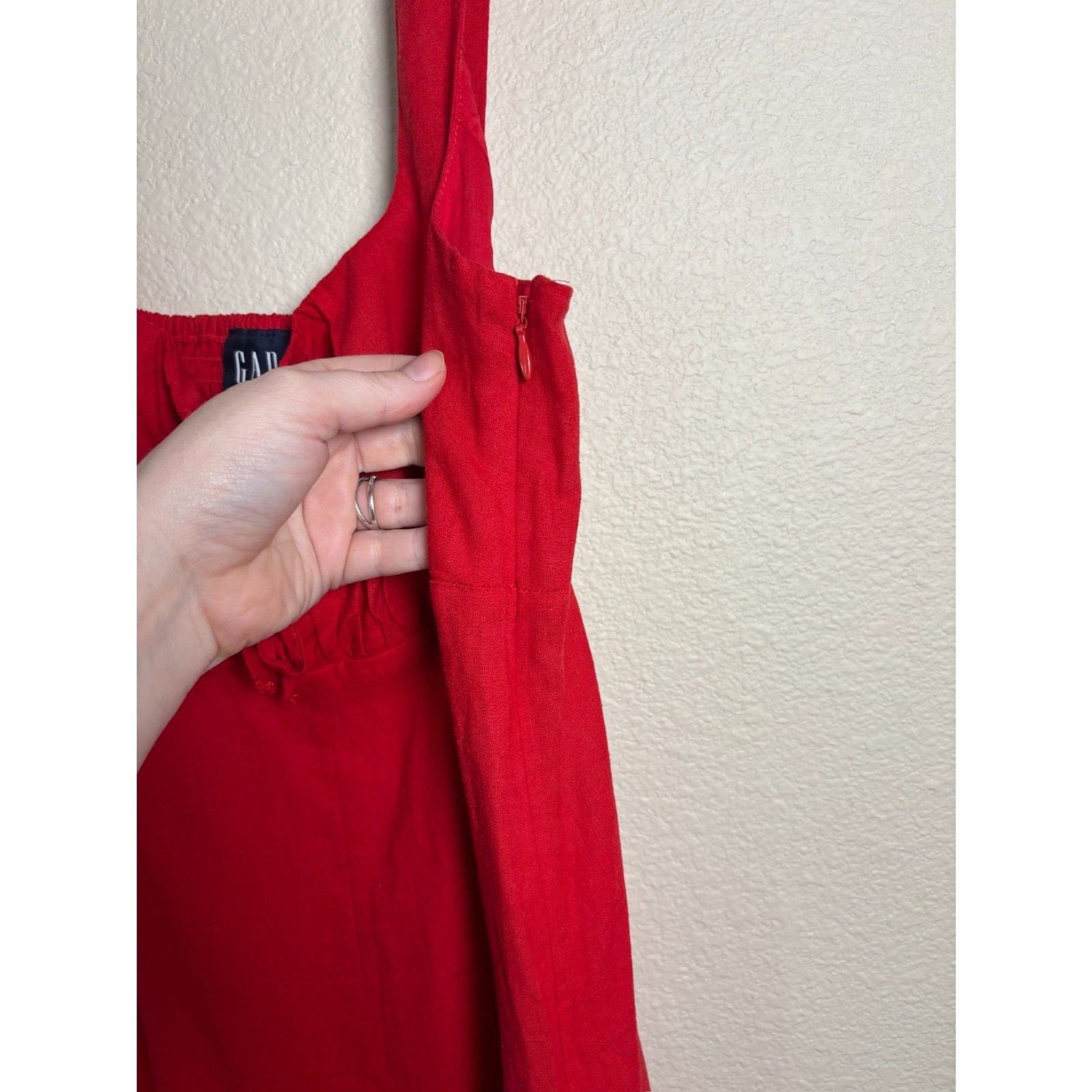 Gap x DÔEN Red Dress linen blend size M new with tags