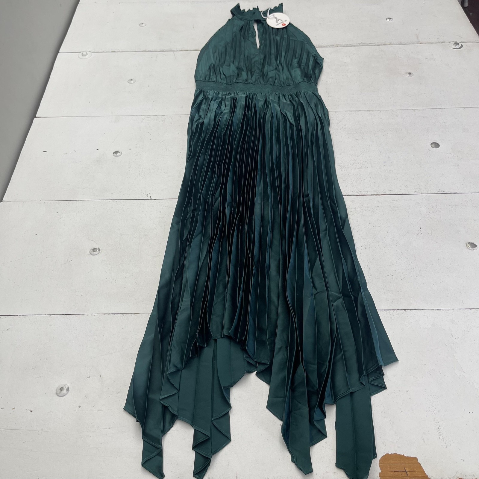 ANRABESS Dress Womens Large Green Pleated Halter Maxi Handkerchief Hem Smocked