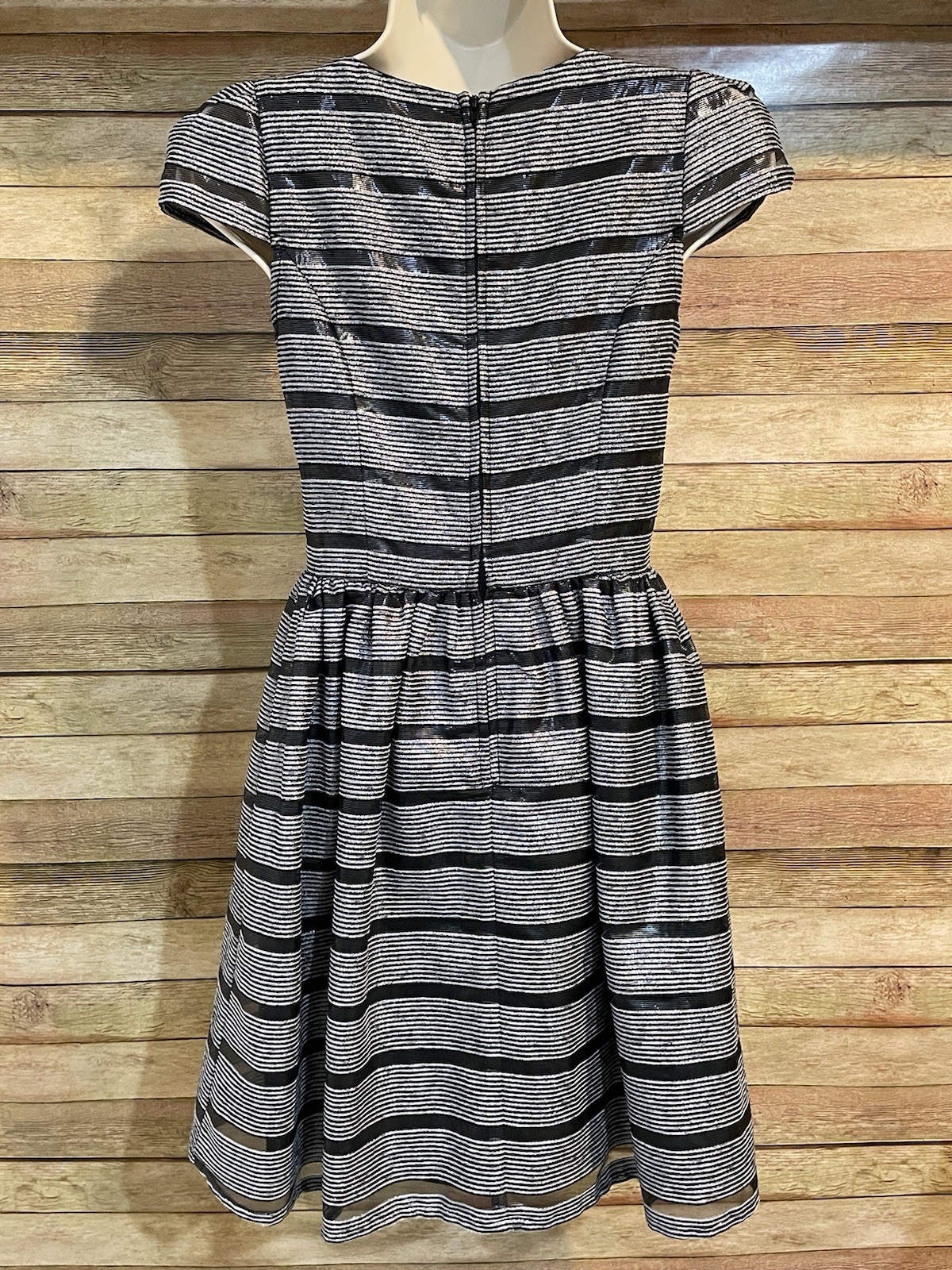 Ya Los Angeles Black and Gray with Silver Threading Size Small