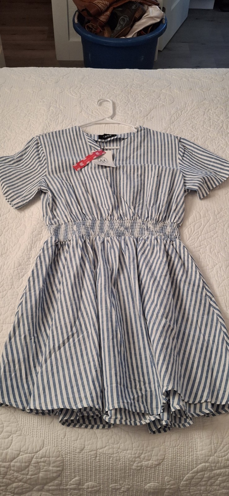 Cider Blue & White Striped V-Neck Short Sleeve Smocked Fit & Flare Dress M