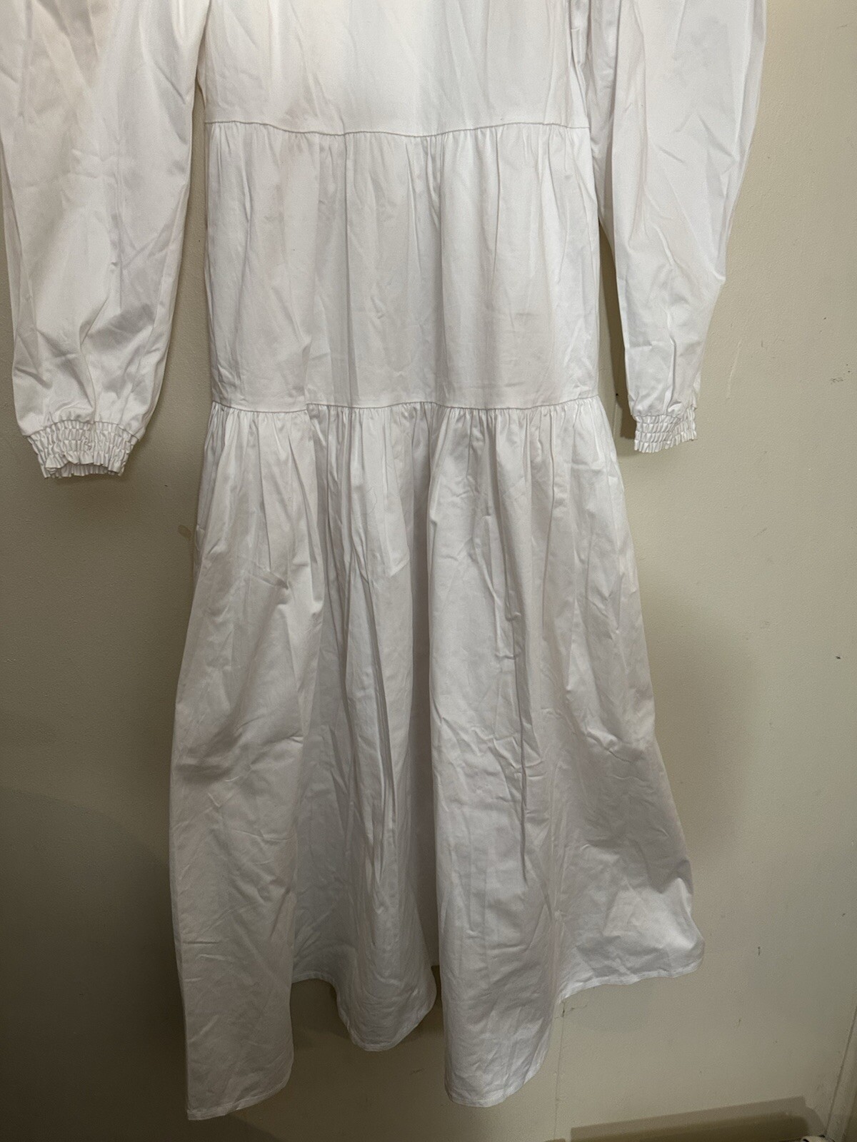 Danielle Bernstein Size Medium Color 100 White Dress NWT