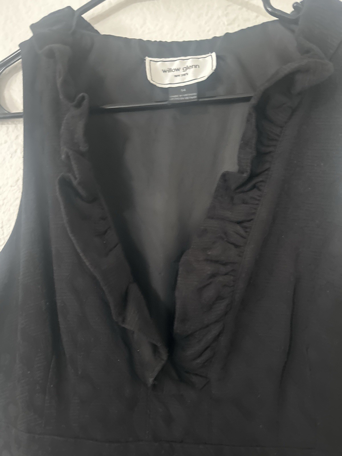 Willow Glenn Black Sleeveless Ruffle Sheath Dress V-Neck Zip Size 14