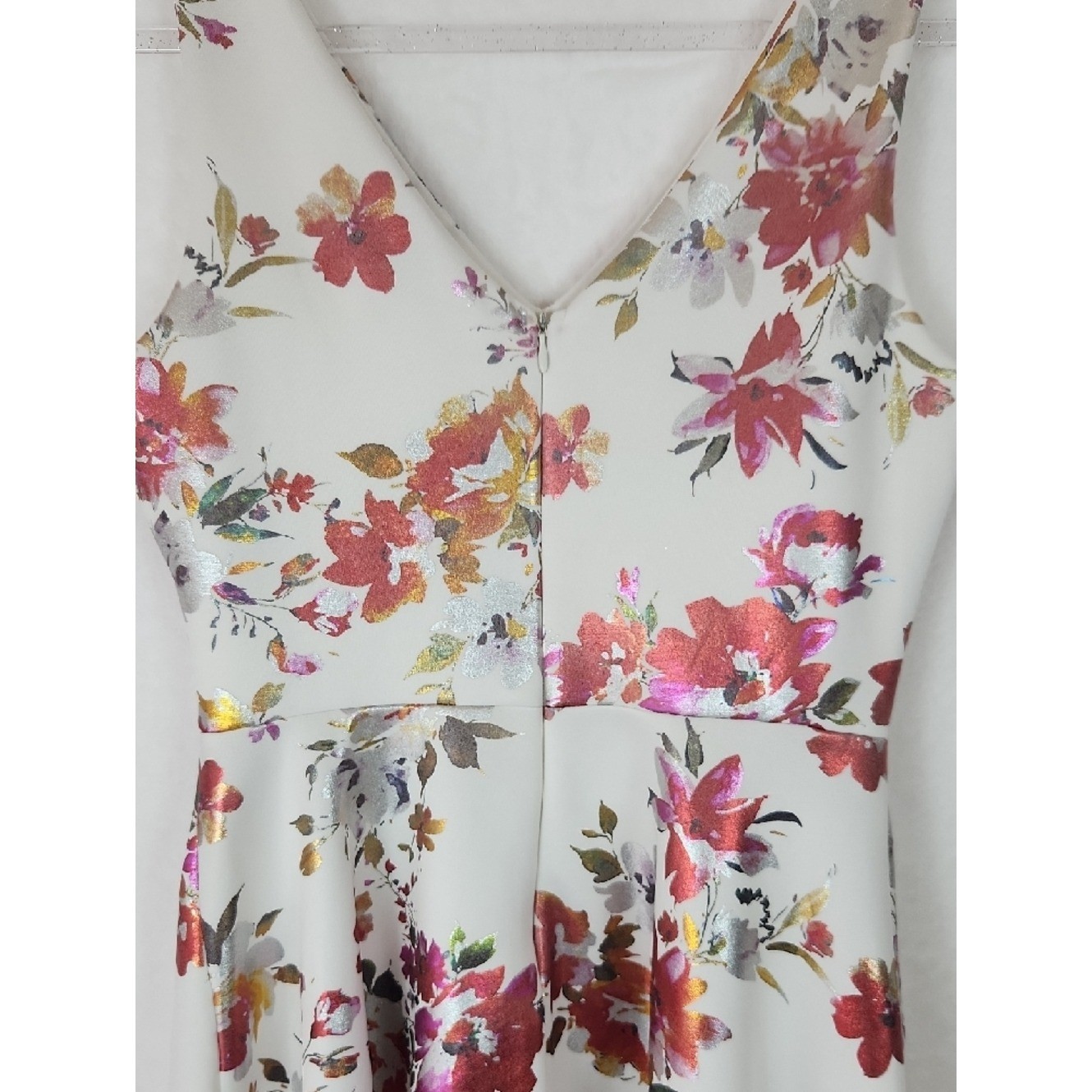 Soprano Floral Fit and Flare Sleeveless Dress Size Large V Neck Zipper Back