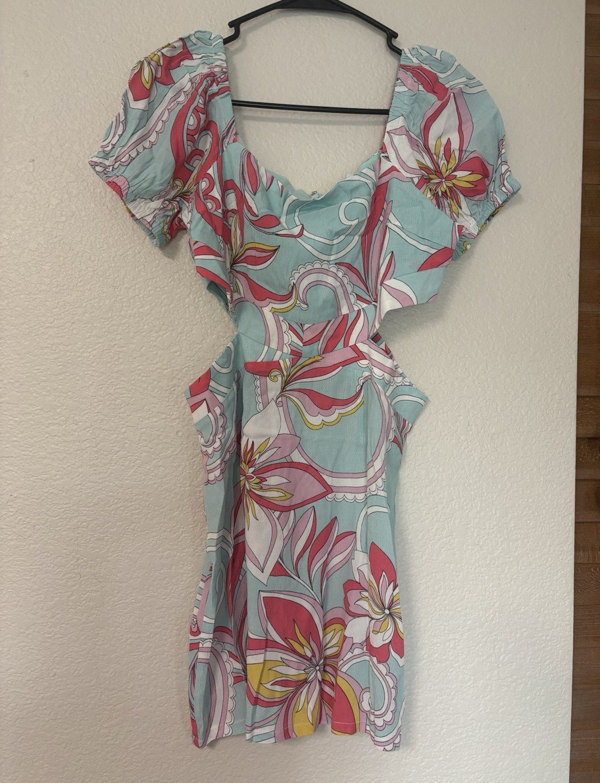 Women’s m Blue/Pink/Yellow Floral Scoop Neck Short Sleeve Mini Dress