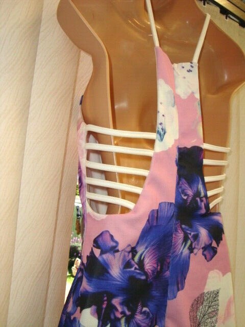 NEW ASOS GINGER FIZZ PINK, PURPLE & WHITE FLOWER DRESS 8 UK, 36 EU, 4 US BNWT
