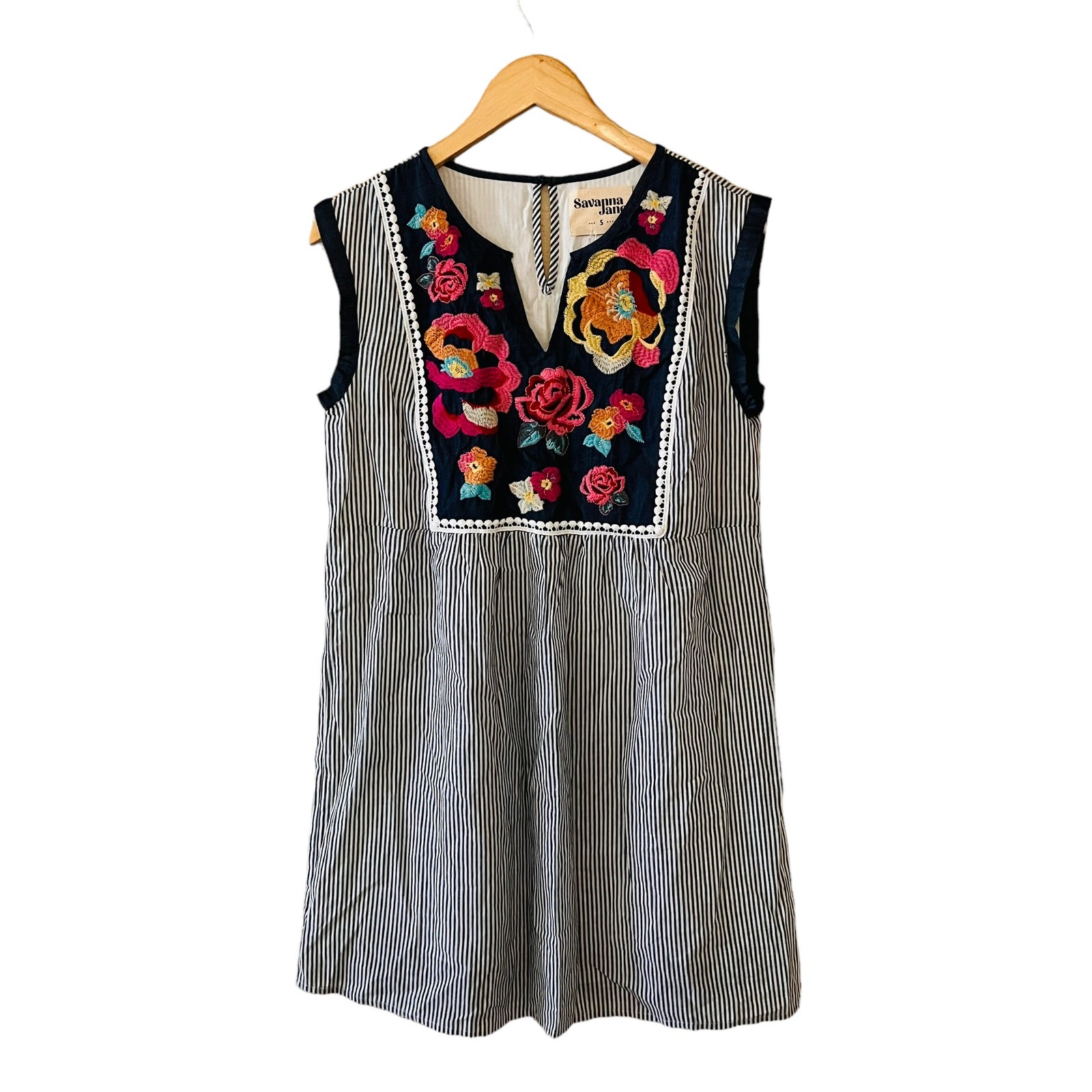 Savanna Jane Floral Embroidered Striped Sleeveless Dress Size S Small NWT Blue