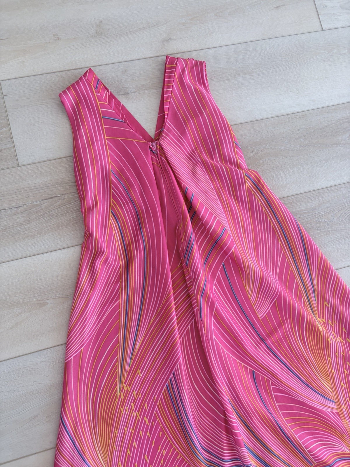 Tori Richard Honolulu Halter Maxi Dress Womens M Vintage 60s 70s Hawaiian Floral