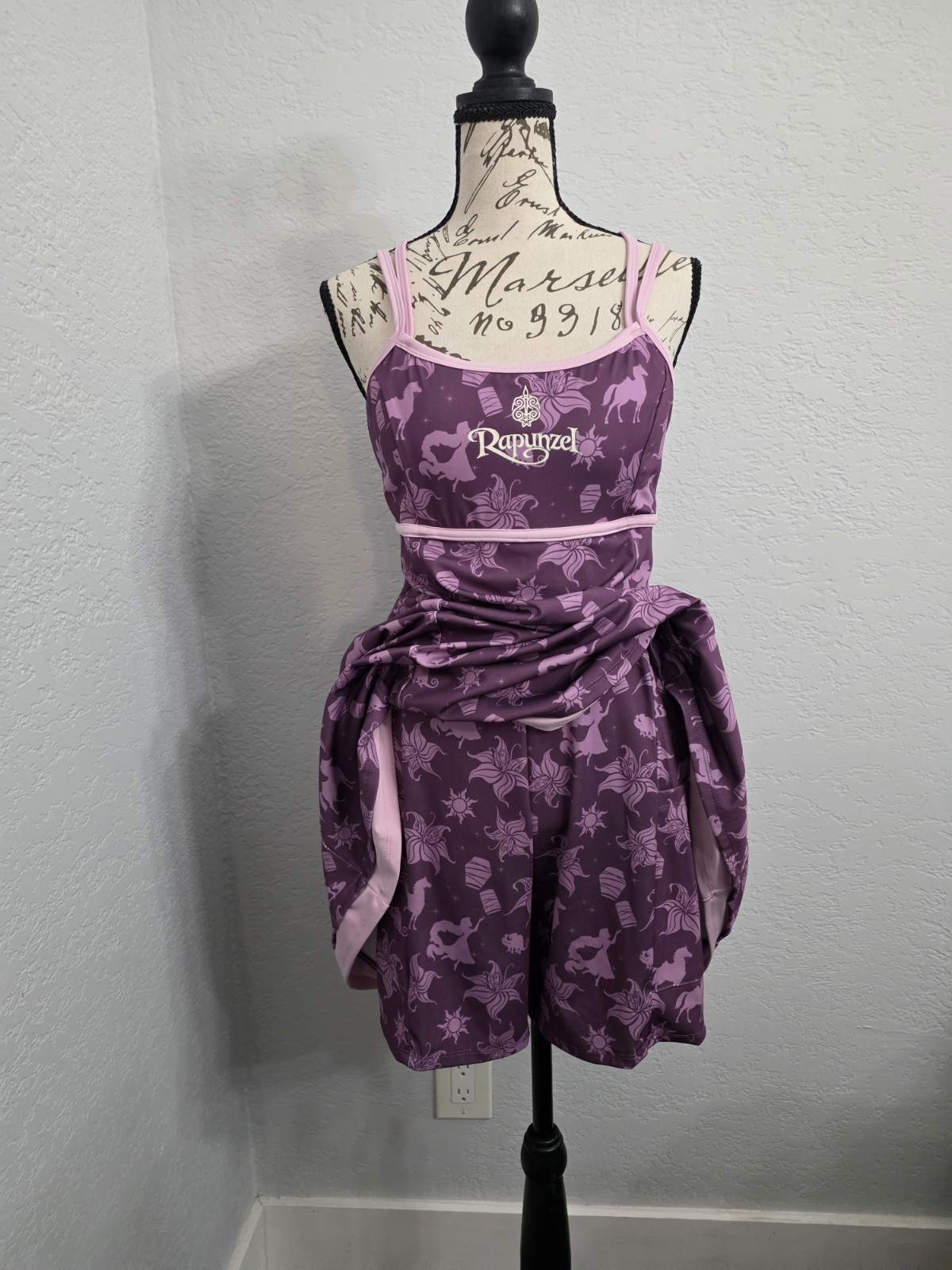 Boxlunch Disney Tangle Rapunzel Active Dress W Shorts Pockets Adjustable Straps