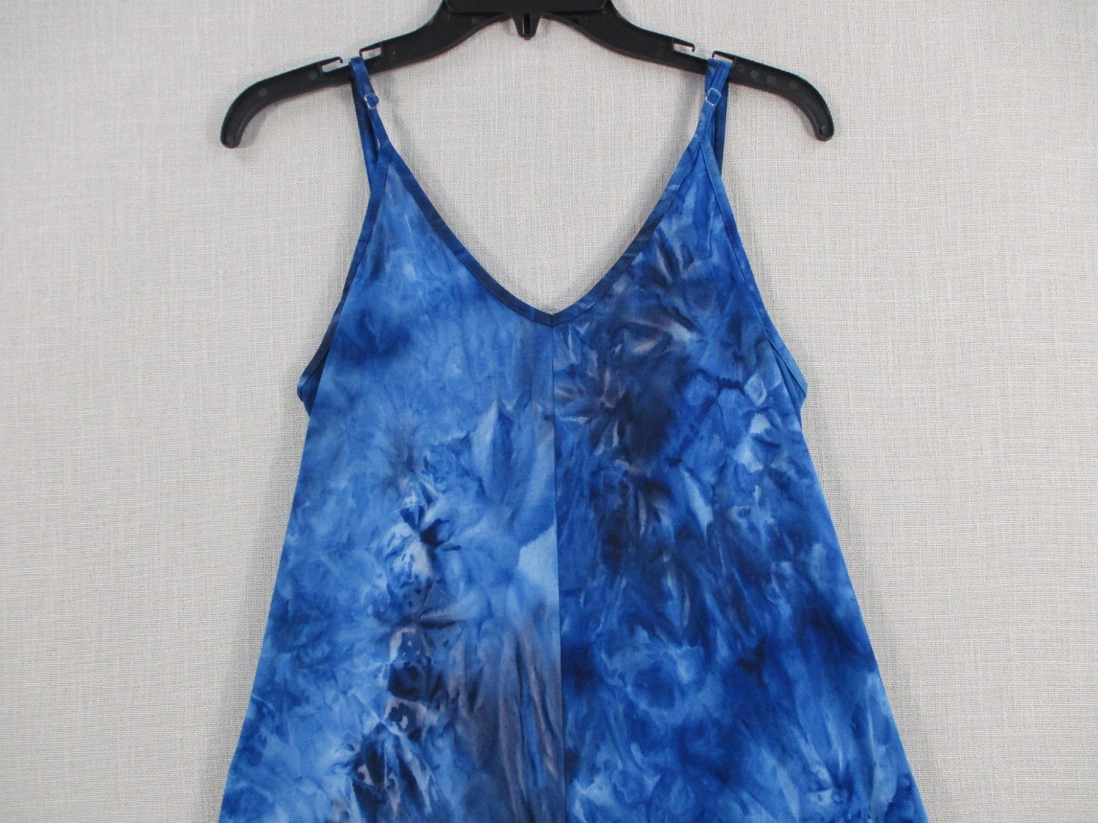 Blue Tie-Dye Maxi Dress By Ninexis With Adjustable Straps Sleeveless Lightweight