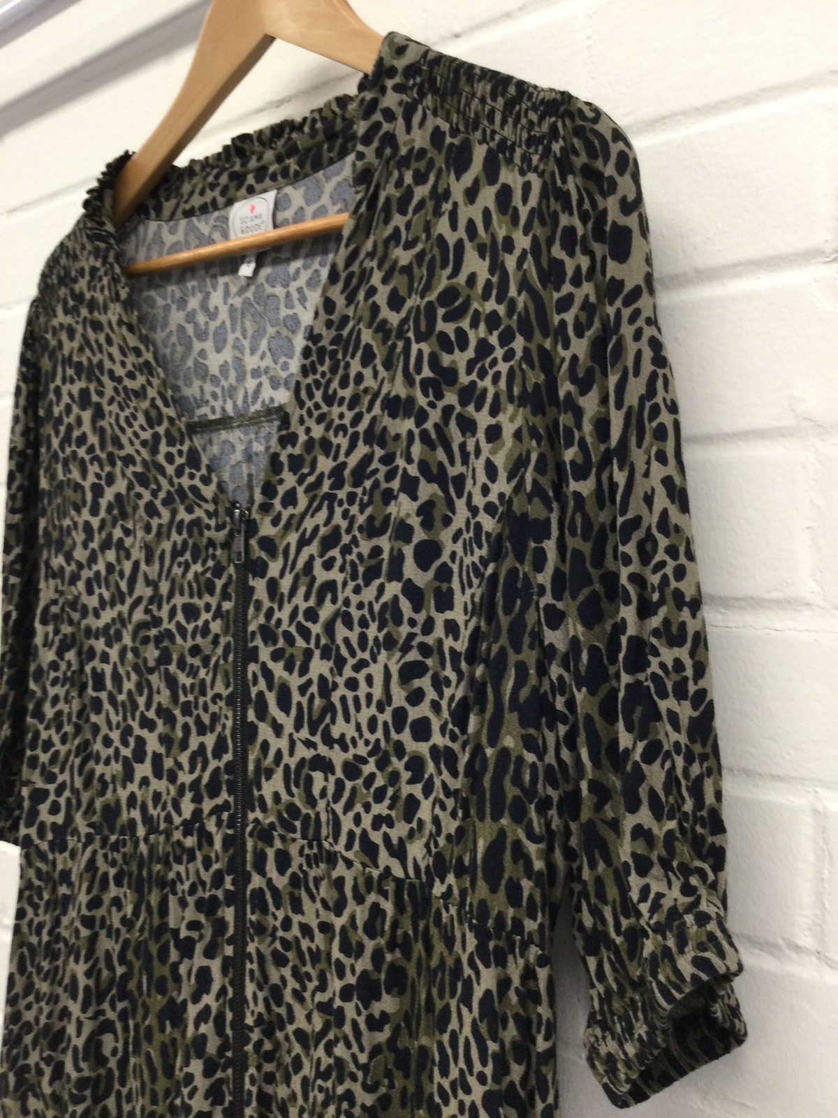 Scamp & Dude Leopard Print Zip Up Maxi Dress Size 16 Black and Olive (SR121X17)