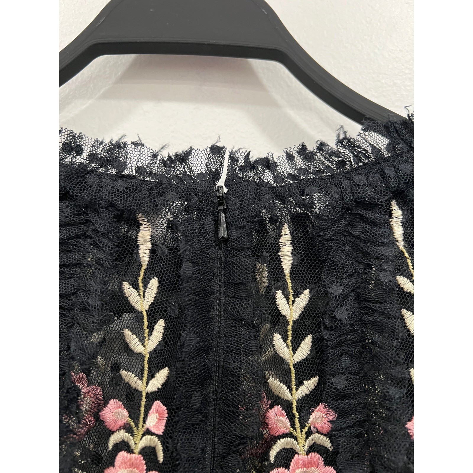 Mac Duggal Mini Dress Womens 8 Black Pink Floral Embroidered Tulle Tiered Ruffle