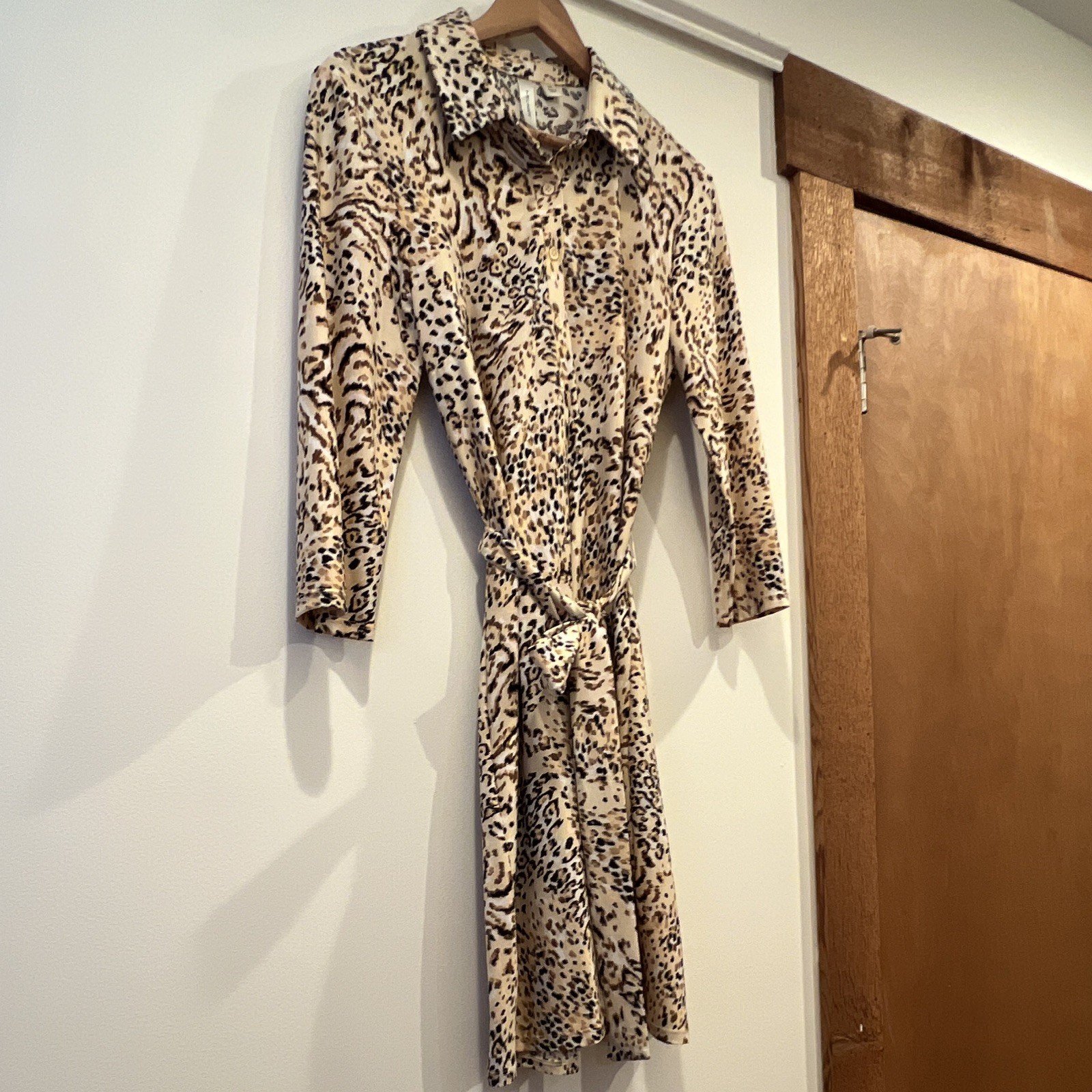 Tacera Size M Beige/Black/Brown Leopard Shirt Dress Belted Button 3/4 Sleeve