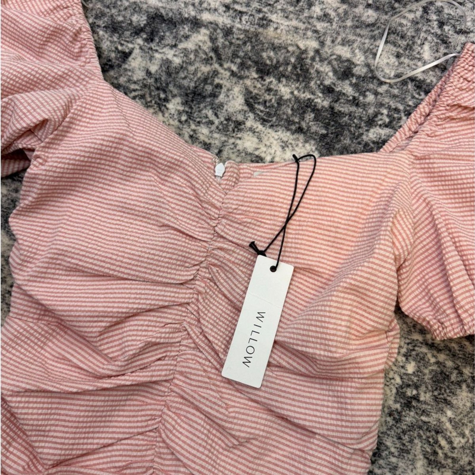 Willow & Clay Pink Seersucker Ruched Puff Sleeve Bodycon Mini Dress Womens M NWT