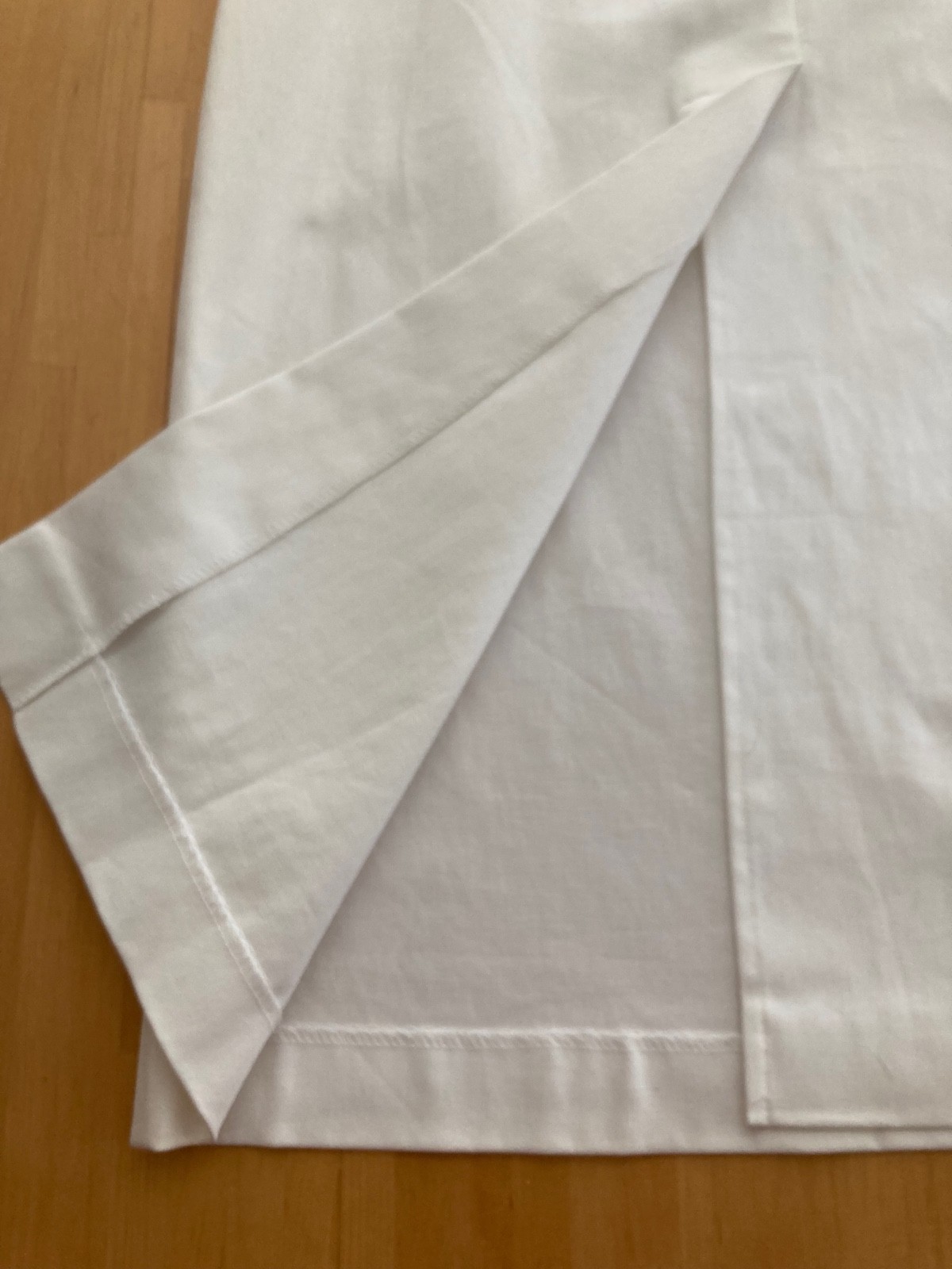 J Peterman white cotton/lycra sheath size 10-vintage/new