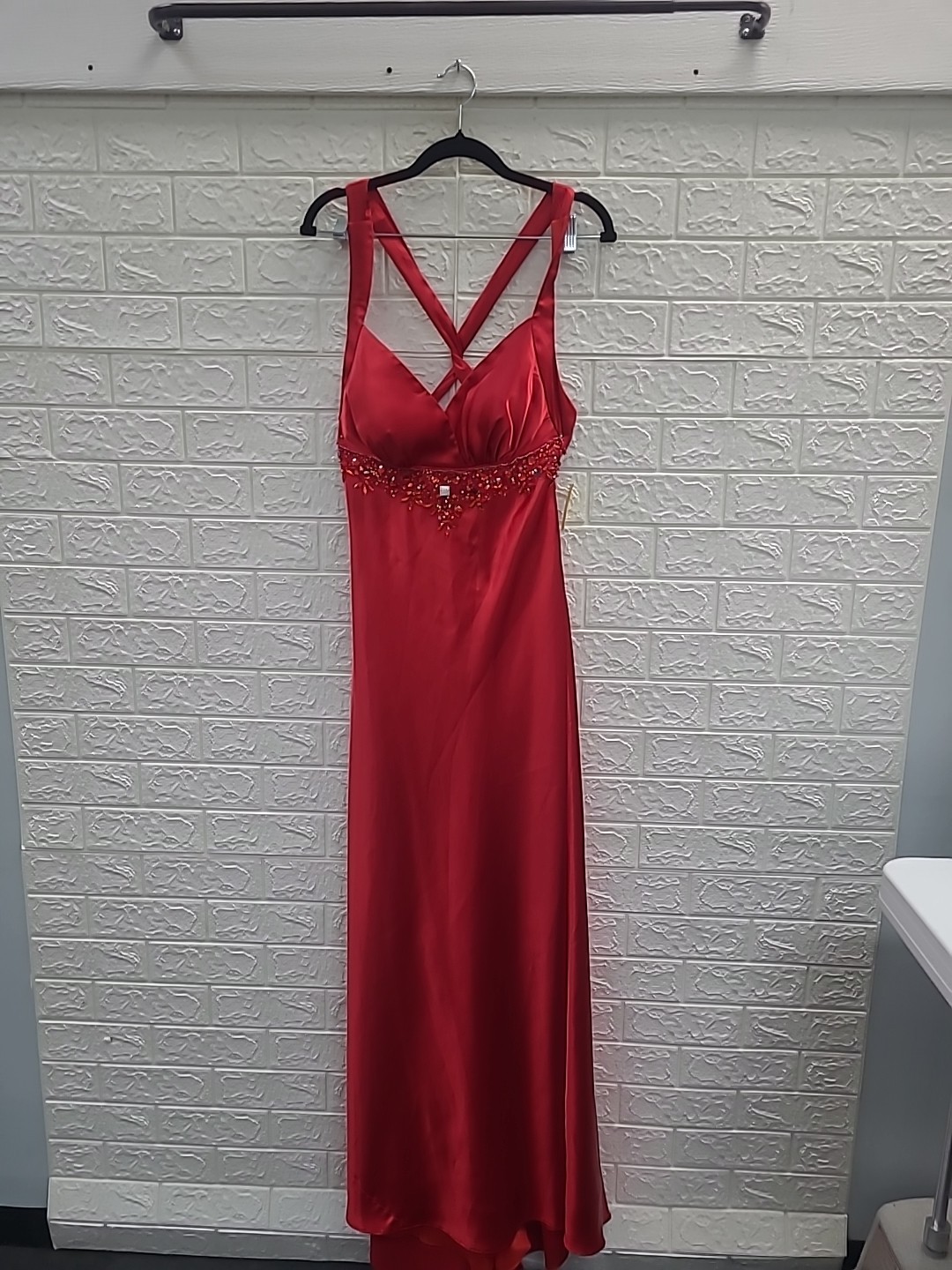 NEW Dave&Johny V Neck Red Satin Dress By Lura Ryner Size 11/12 US