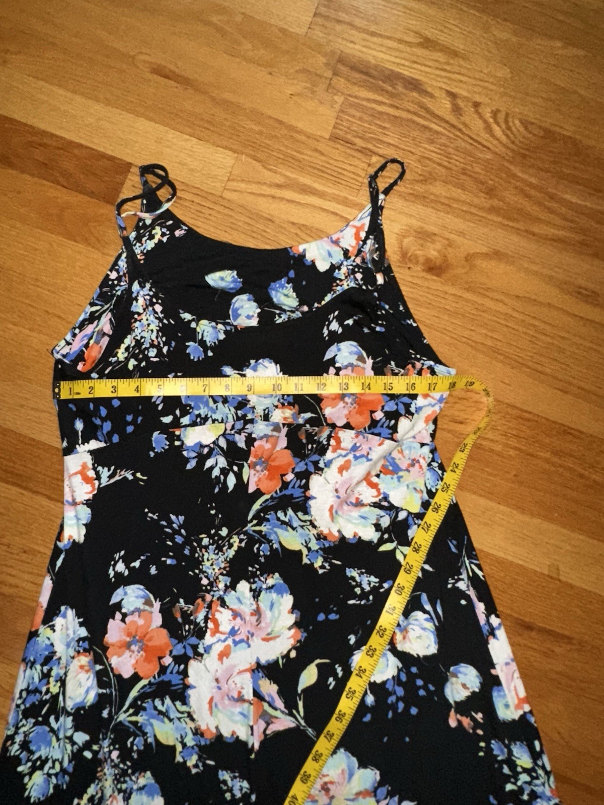 Black Multicolor Floral Maxi Dress Scoop Neck Spaghetti Strap Side Slit M
