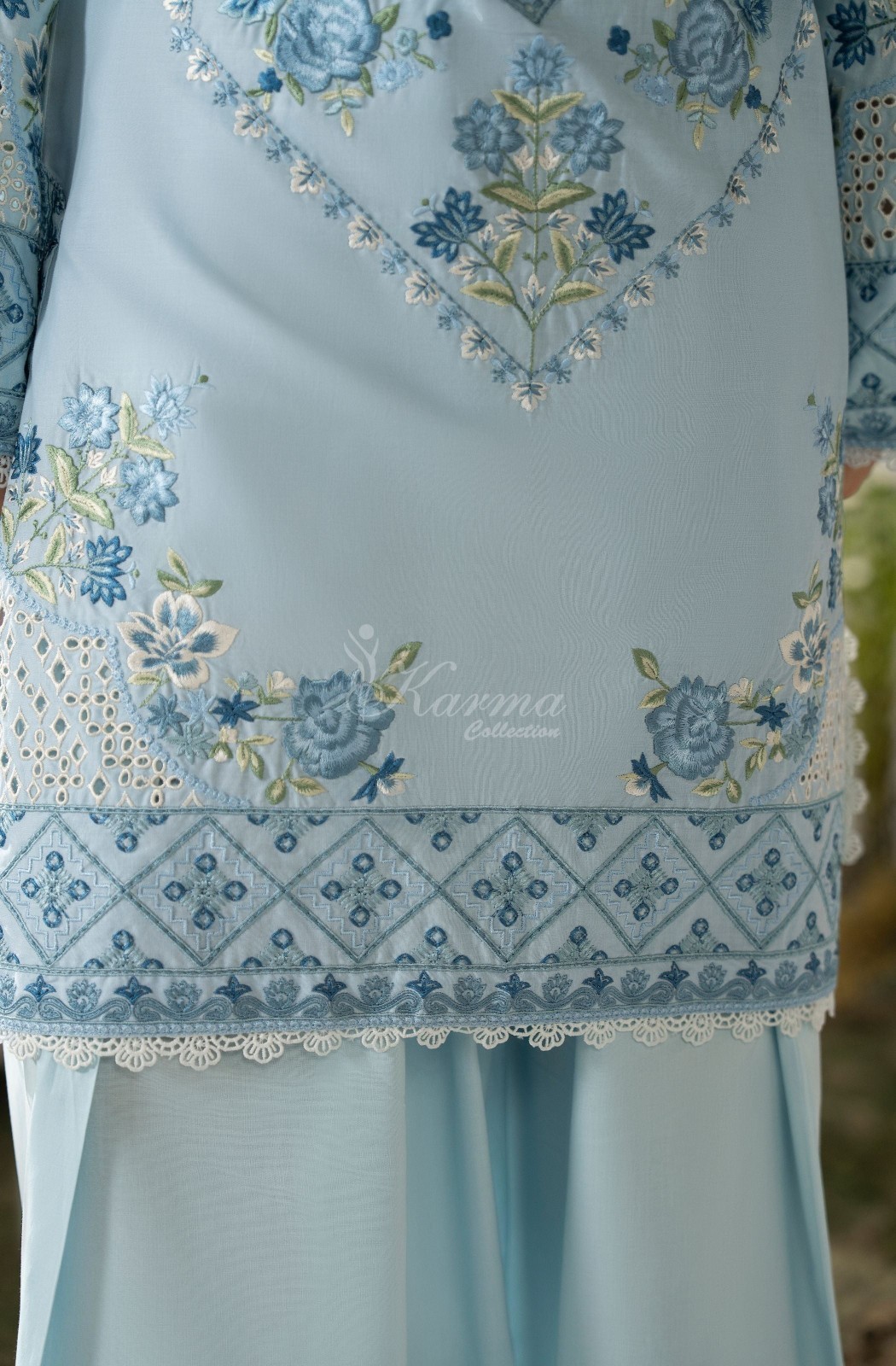 Karma Collection 3 Piece Stitched Embroidery Suit – KC-1580-Muted Blue