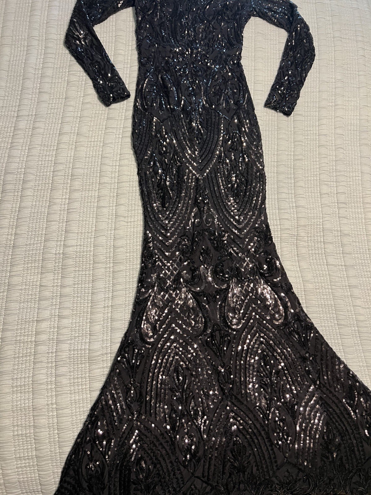 Windsor Sierra Sequin Off The Shoulder Black Formal Mermaid Dress Size S