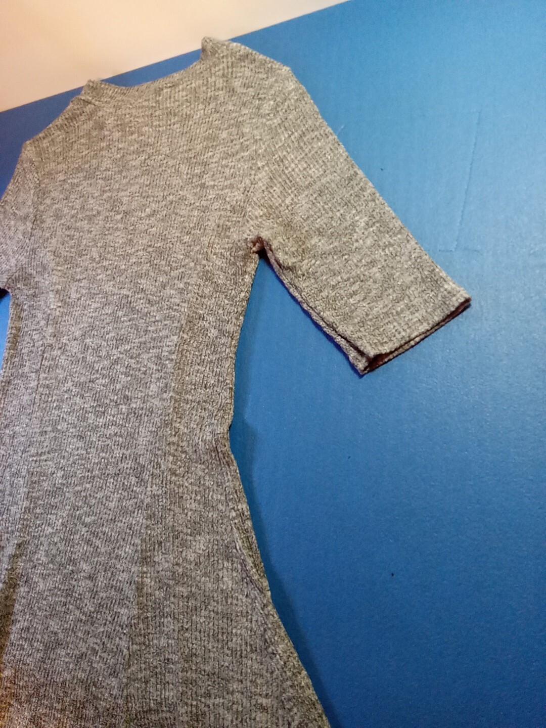Aiden Y Gray Thin Knit Slimming Sweater Dress Womens Size M