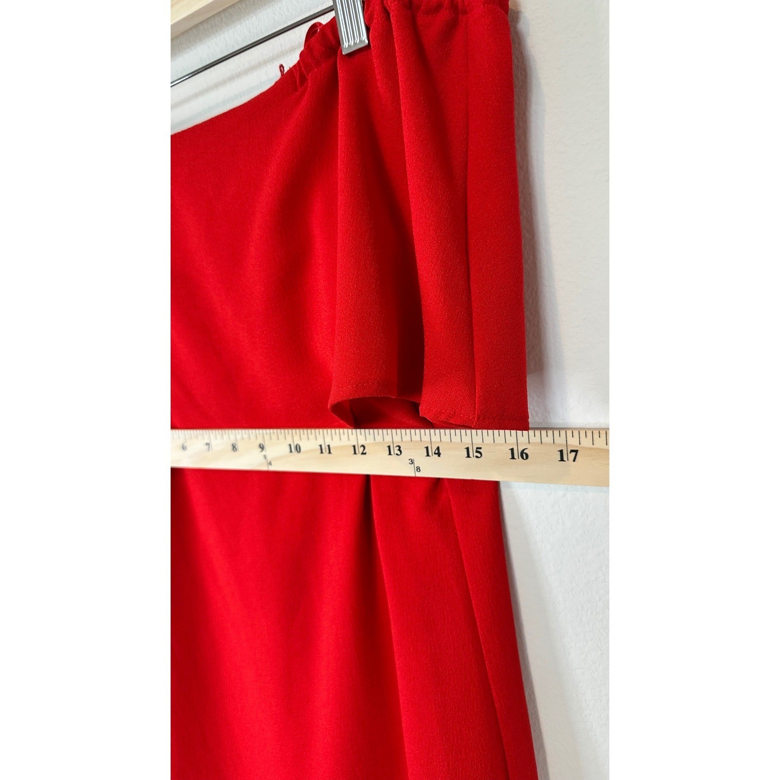 NWT Charles Henry Off Shoulder Dress Womens M Red Crepe Flounce Party