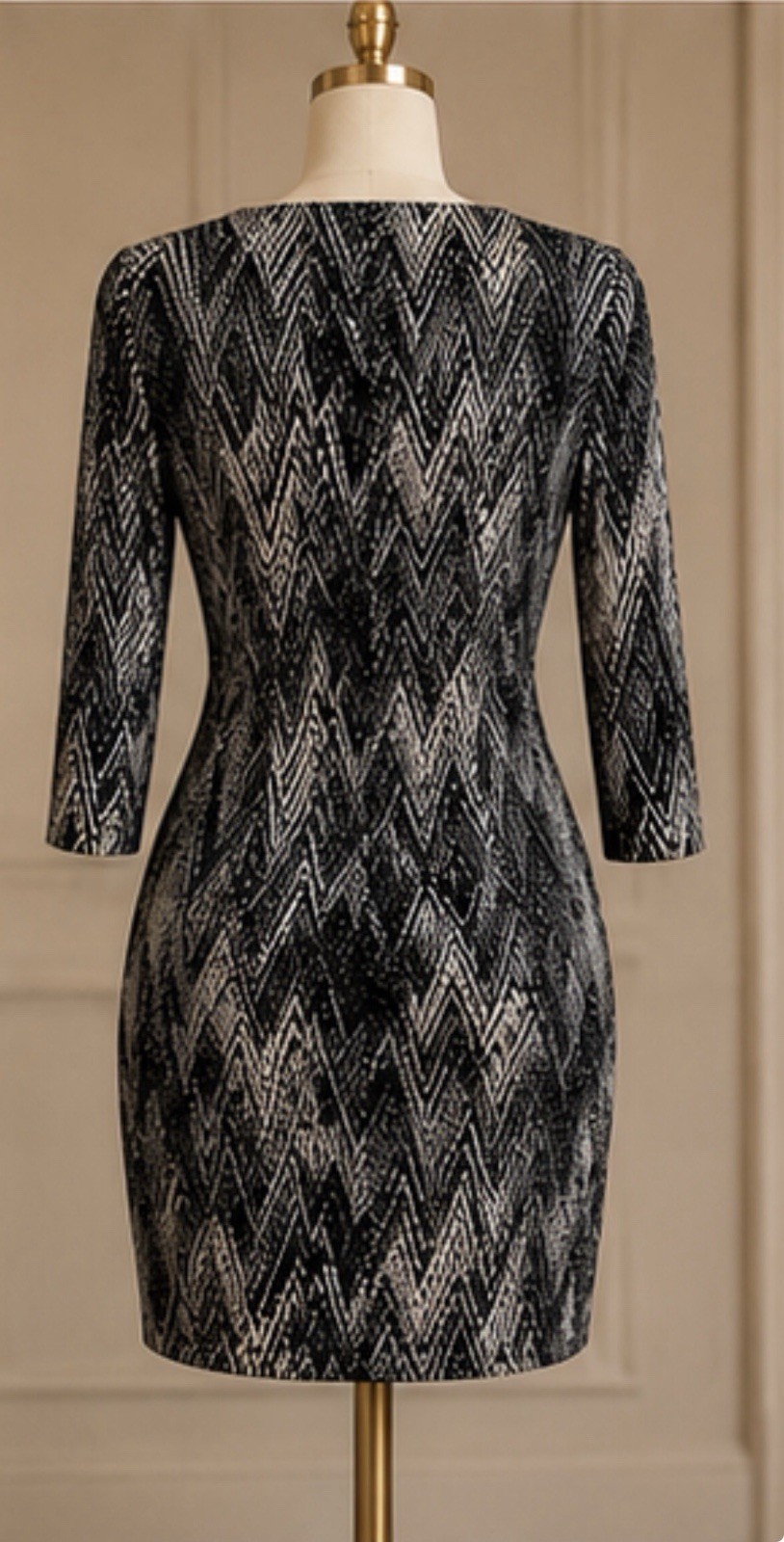 Thalia Sodi Women’s Stretch Sheath Dress M Black White Soft Gold 3/4 Sleeve NWT
