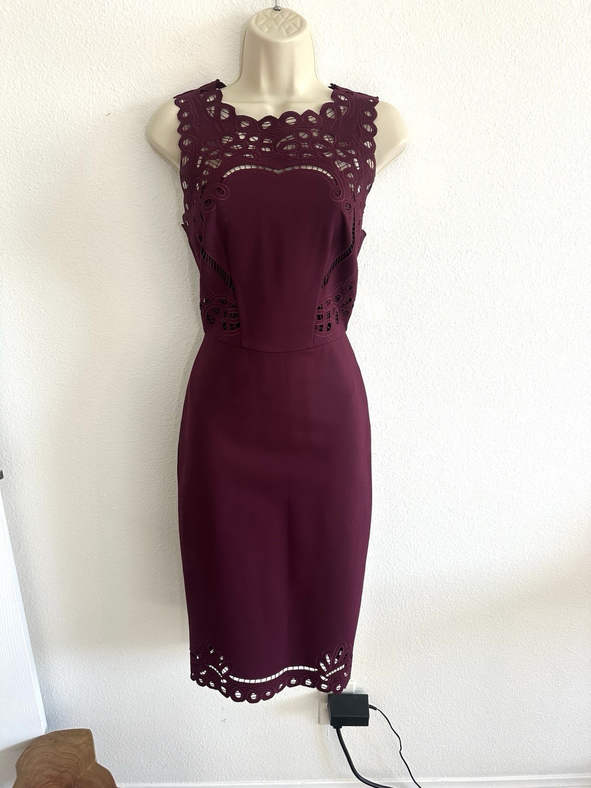 Ted Baker Sheath Dress Embroidered Lace Cut Out US 4 Maroon Pencil Knee Length