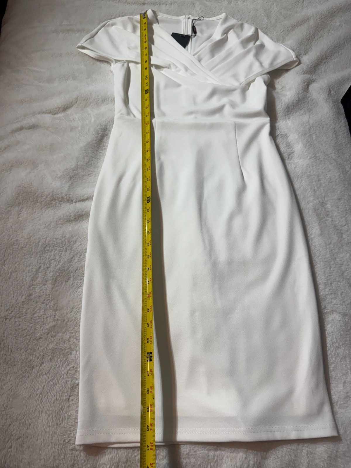Mooyius White Draped V-Neck Crossover Bodycon Midi Dress Medium NWT SOLD OUT