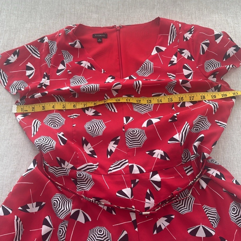 Talbots Dress Womens size 14 Umbrella Graphic Print Belted retro fit & flare