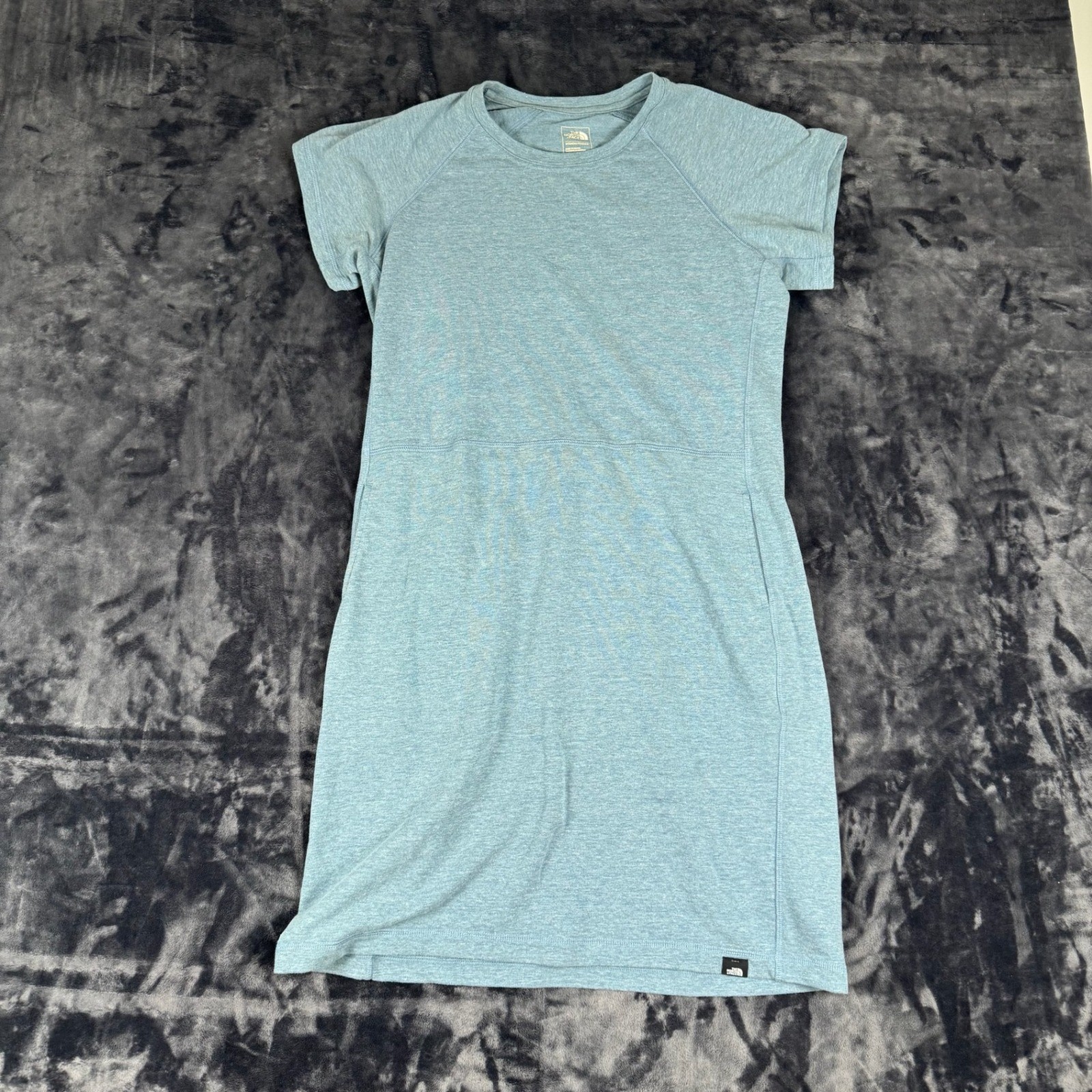 The North Face T-Shirt Dress Womens Large Blue Heathered Raglan Short Sleeve