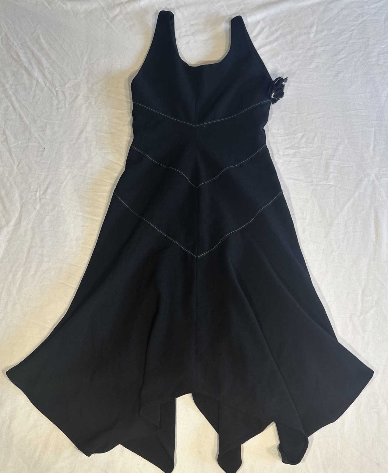BCBG Maxazria Black High Low Dress Size 0 Super Cute. Sleeveless Back Zipper.