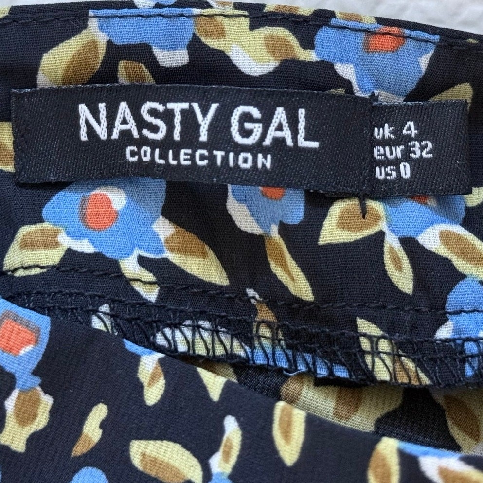 Nasty Gal Floral Long Sleeve High Neck Cinched Bodycon Dress Size 0 Black NWOT