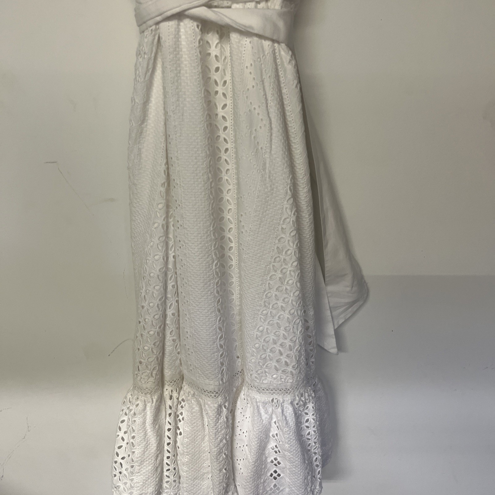 JCrew White Eyelet Wrap Dress Size 2 Cotton Flutter Sleeve Cottagecore White