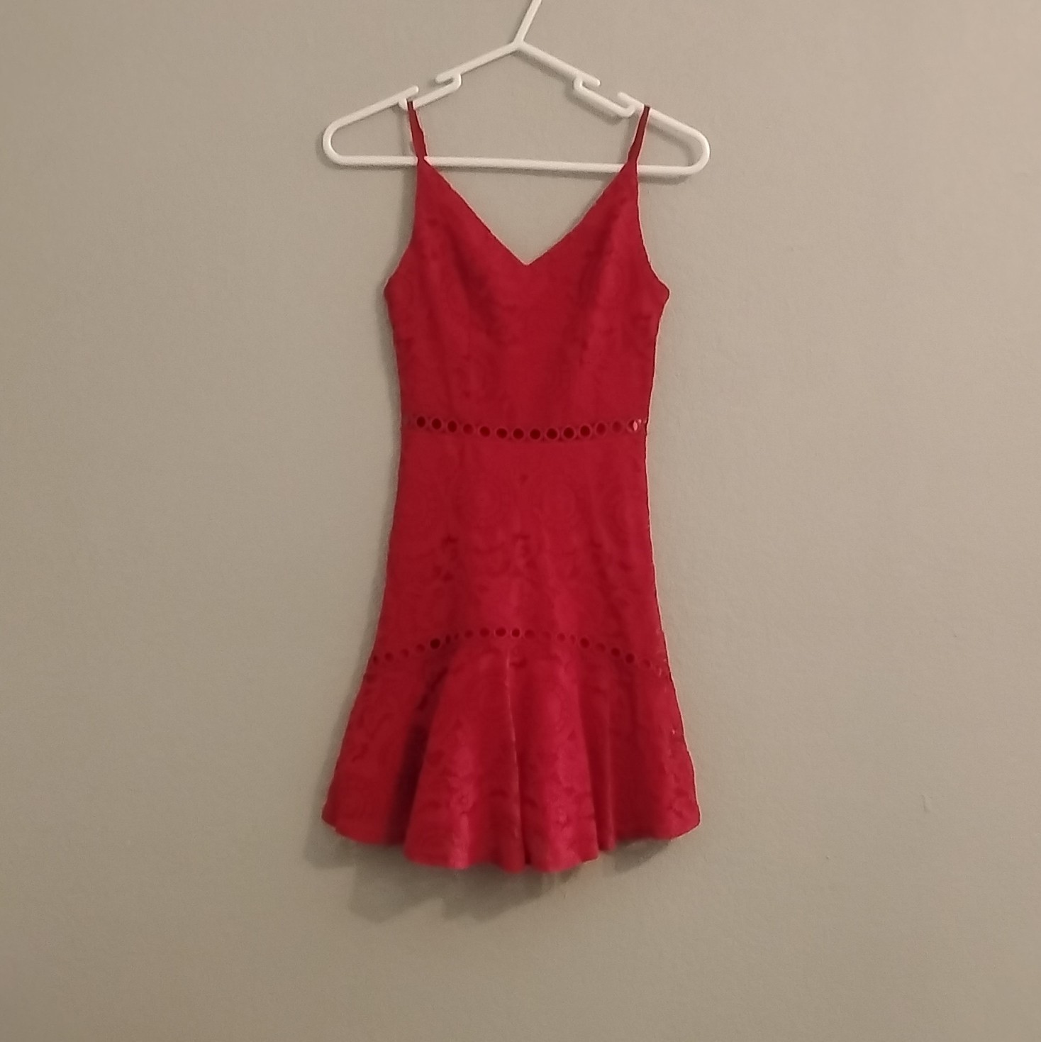 Miami XXS Red Solid Lace V-Neck Sleeveless Zip Lined Mini Fit & Flare Dress