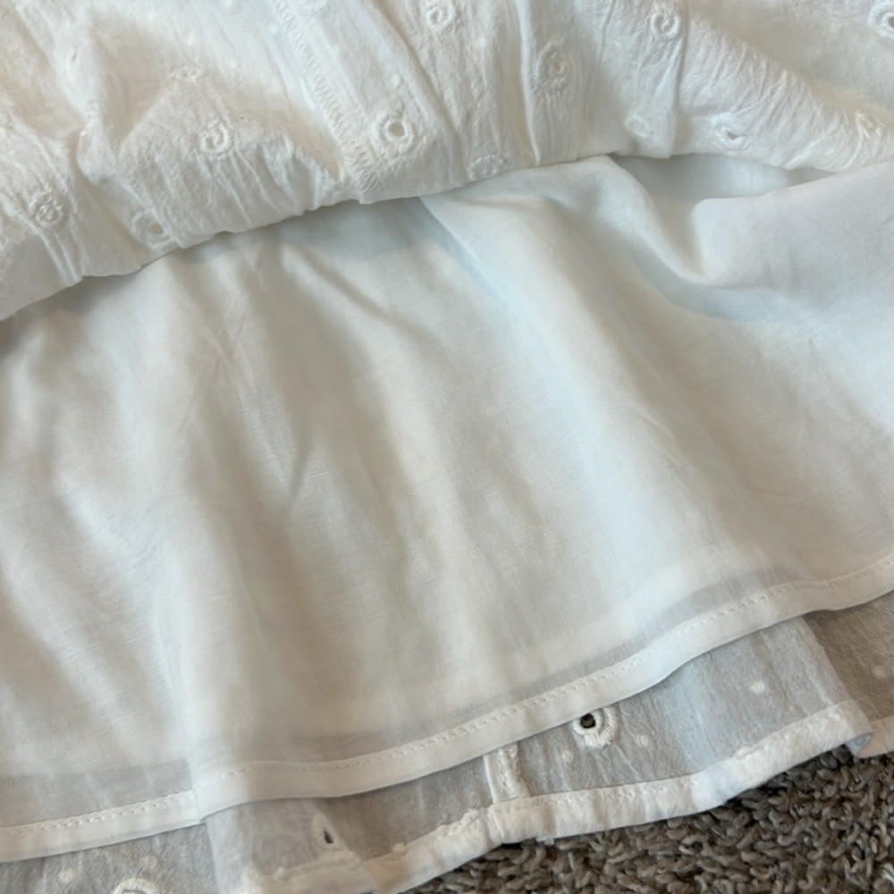 EUC Woman’s Loft White Clip Bow Strap Ruffle Swing Dress Small 4 6 Eyelet Flowy