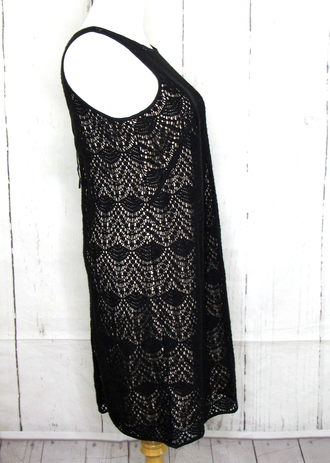 Ann Taylor LOFT Sleeveless Sheath Dress Black Crochet Lace Overlay Lined Size 6