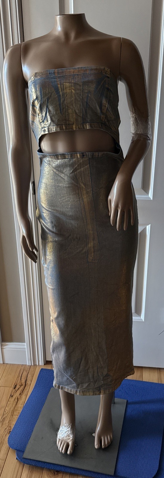 AKIRA Label Im Gold Denim Coated Midi Dress Back Zip Women’s Size L Multi