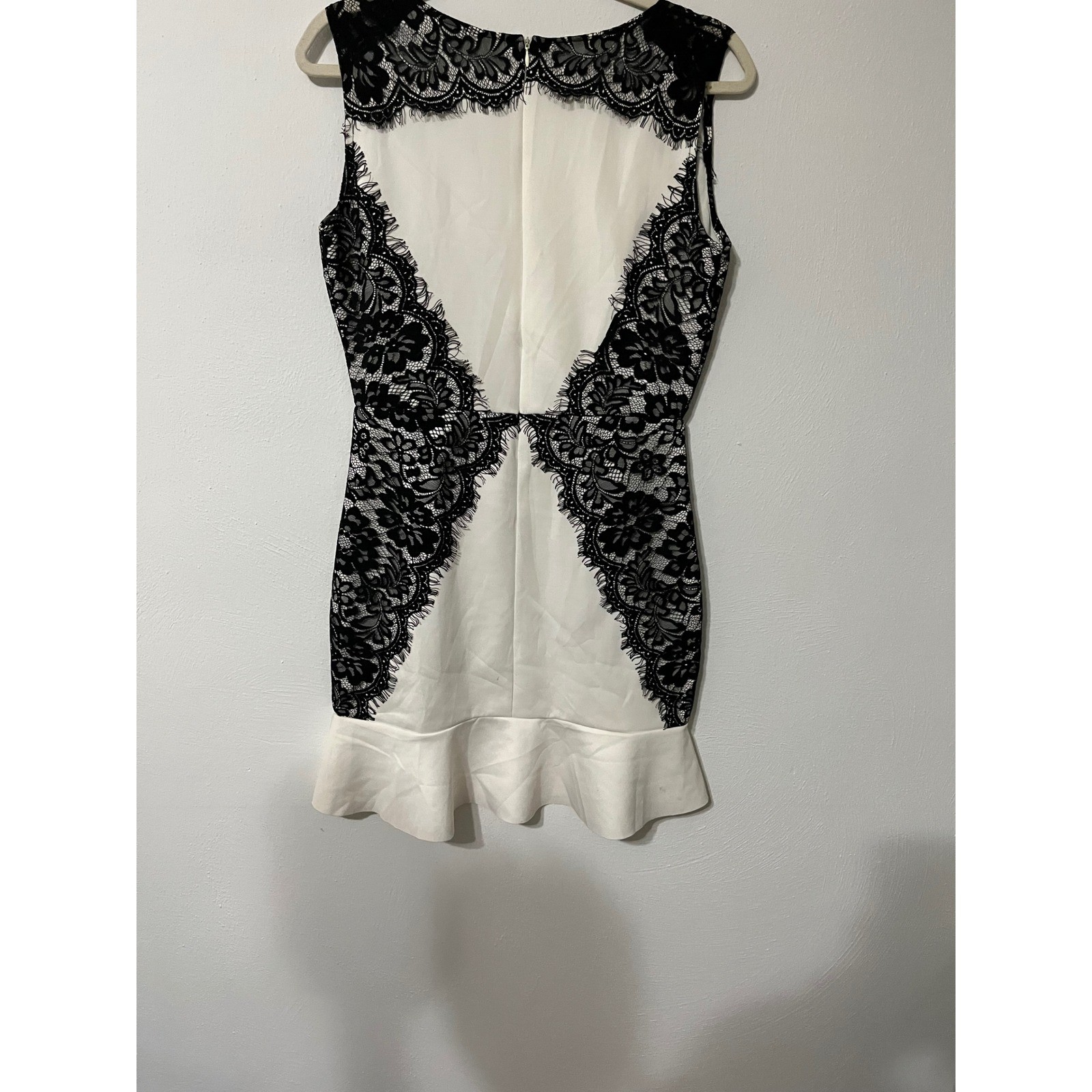 Romantic White Black Lace Overlay Ruffle Hem Sleeveless Bodycon Dress Wedding