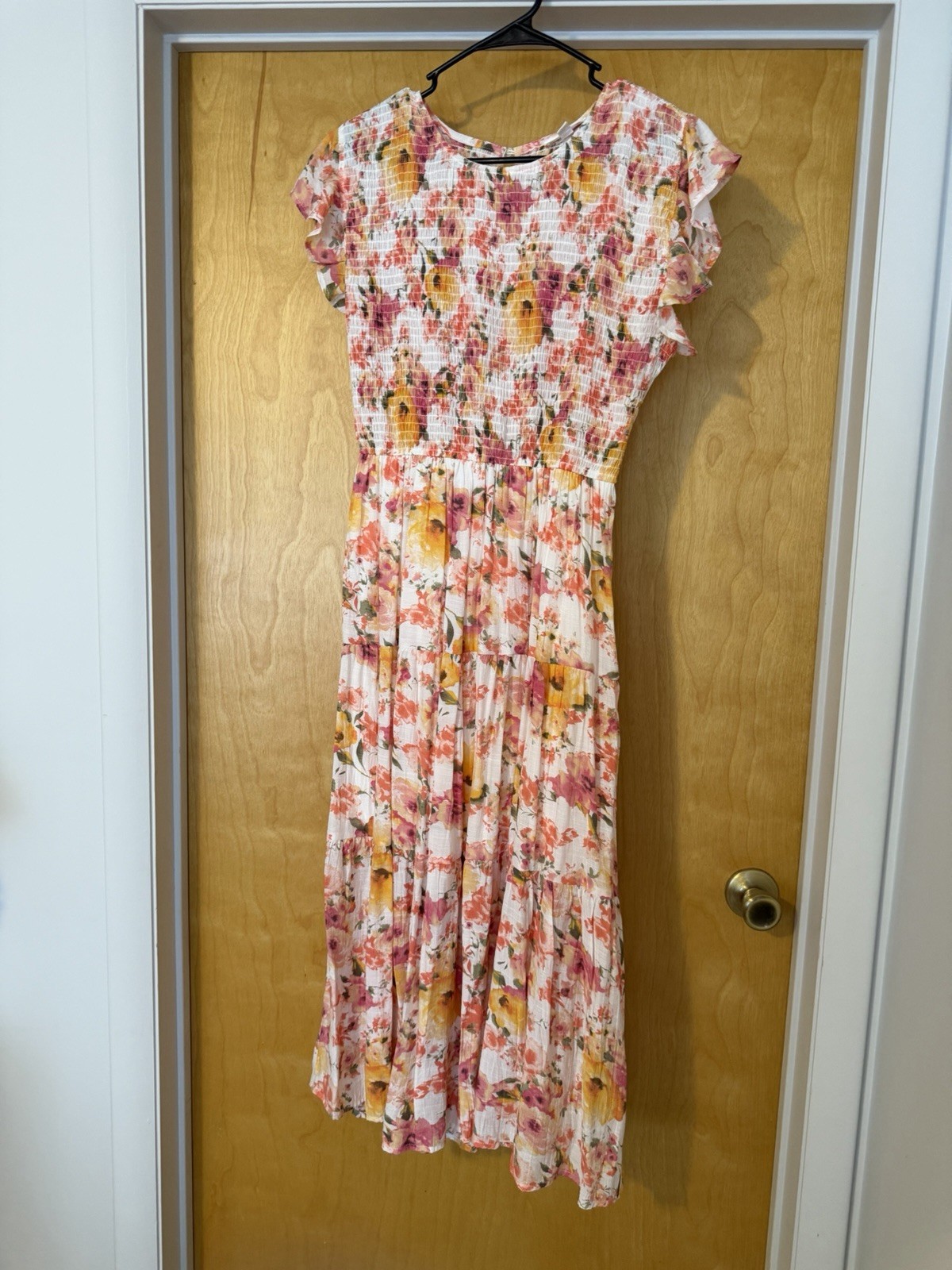 by the River Pink Floral Smocked Flutter Sleeve A-Line Midi Dress Women’s L