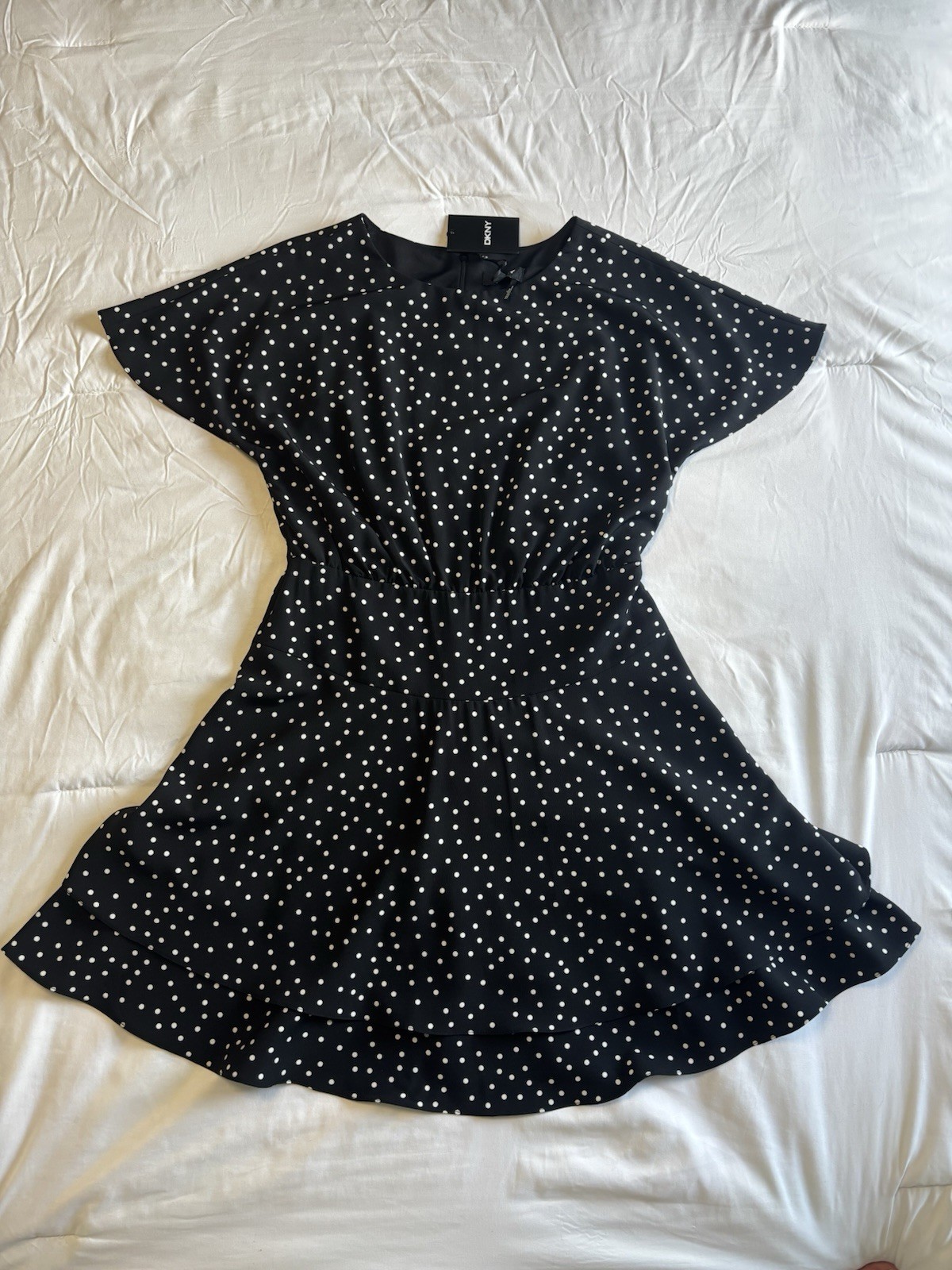 DKNY Polka Dot A-Line Dress Black/White Size 8 Cap Sleeve Pleated Zip