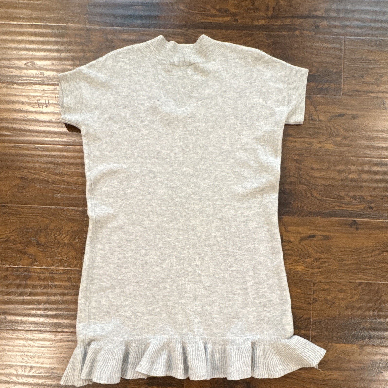 BCBGMAXAZRIA Gray Knit Sweater Dress Wool Cashmere V-Neck Ruffle Hem M