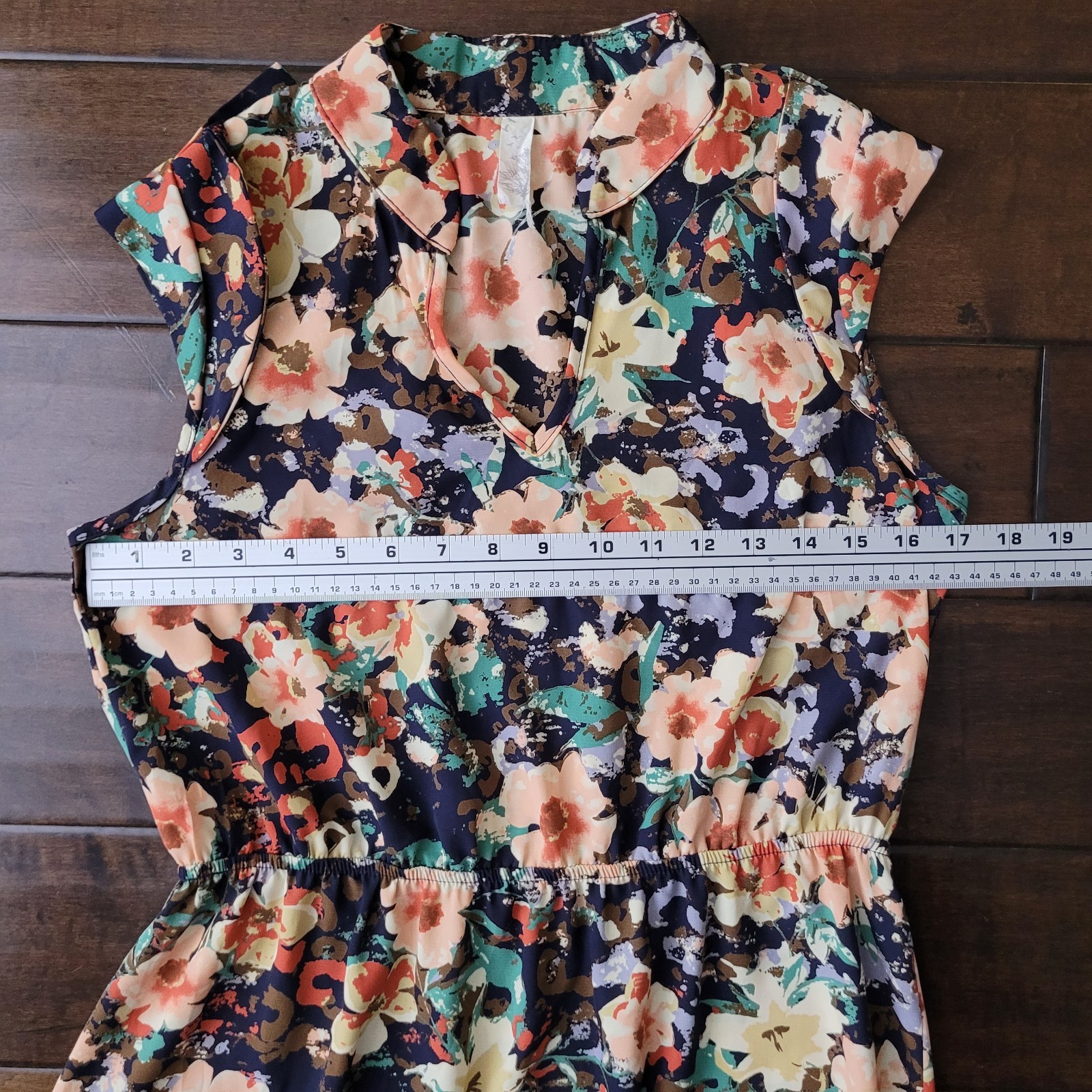 Multicolor Floral Knee Length Cap Sleeve V-Neck Dress Made In USA