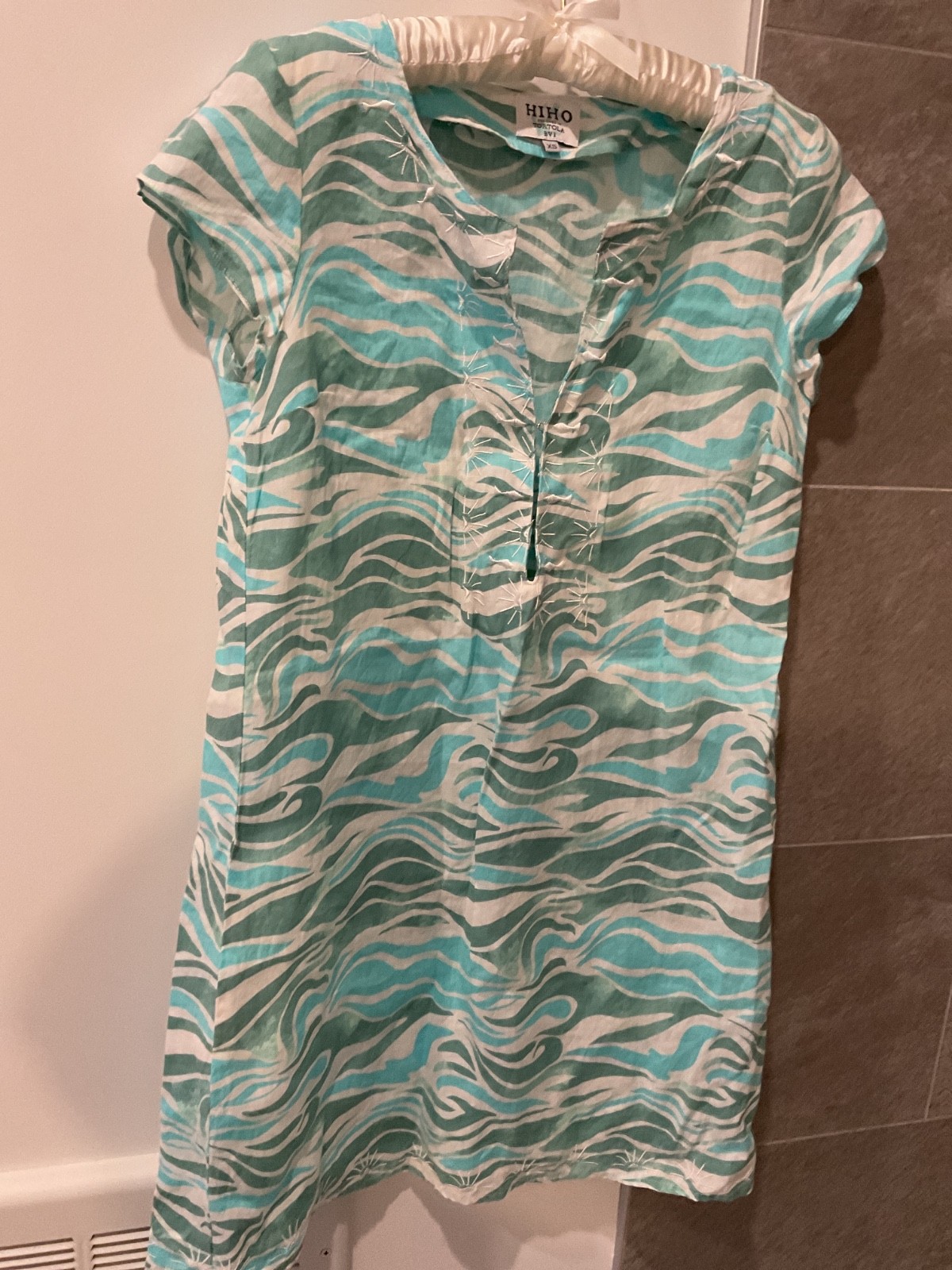 HIHO Tortola BVI blue white aqua linen shift embroidered resort wear dress XS