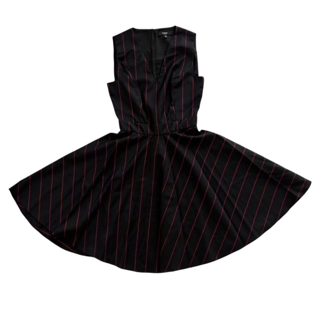 USED VERSACE SLEEVELESS DRESS, SIZE 36 (XXS). GOOD