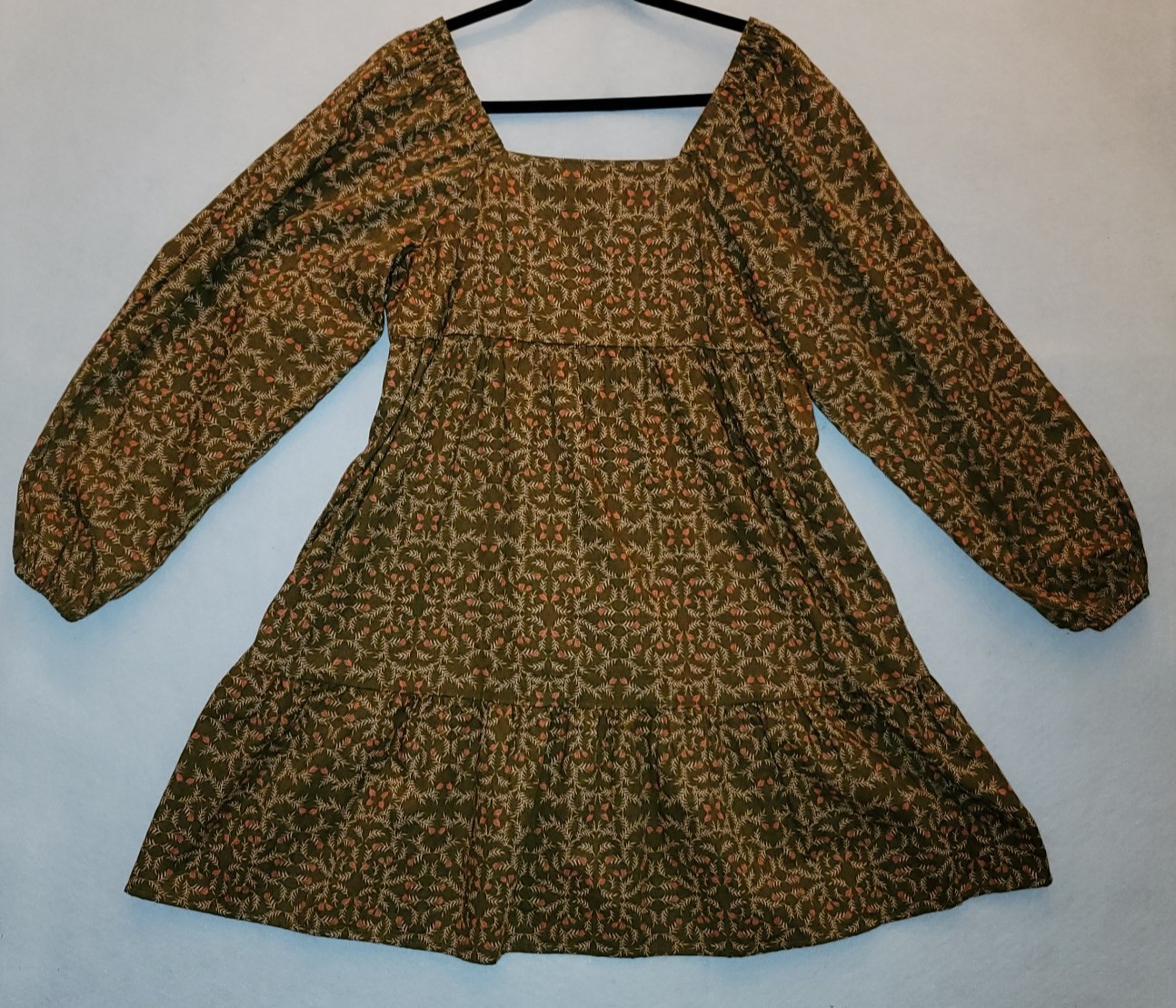 Universal Thread Olive Green Floral Smocked Tiered Mini Dress Boho Size Medium