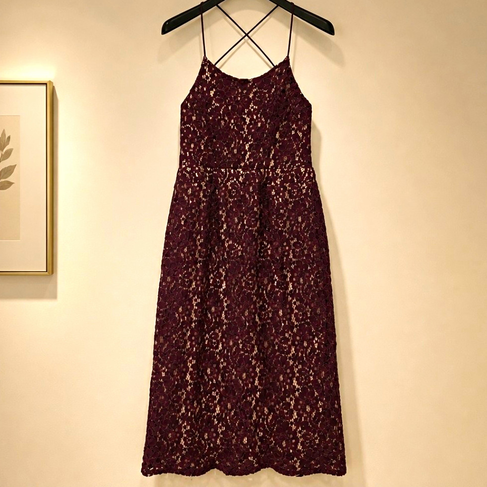 Soprano Burgundy Lace Midi Dress Womens Small Spaghetti Strap Floral