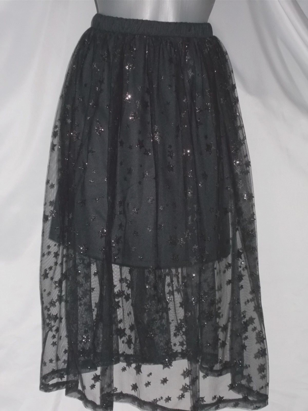 Xhilaration Medium 6/8 Black Silver Stars Skirt New Years Christmas Party New