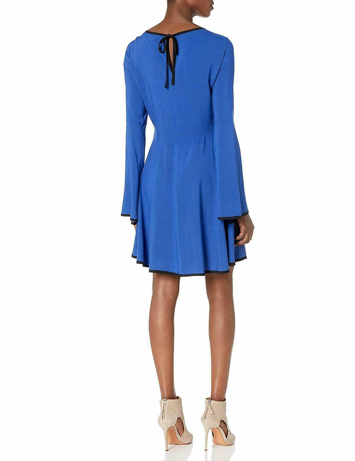 James & Erin Piped Knit Flare Dress Women’s Medium Blue Twilight Flared Sleeves