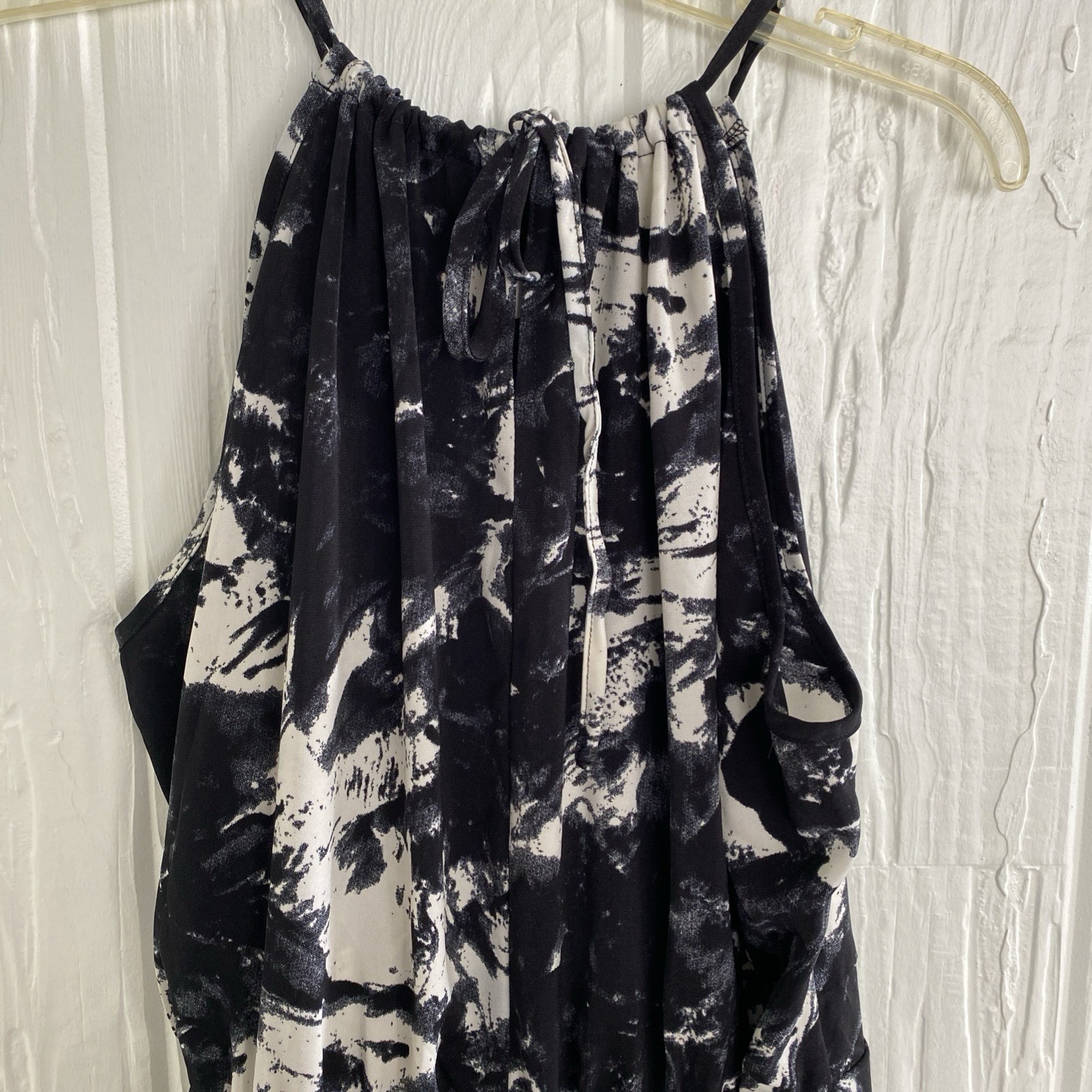 Black White Abstract Romper/Dress Stretch Waist Size M Knee Length