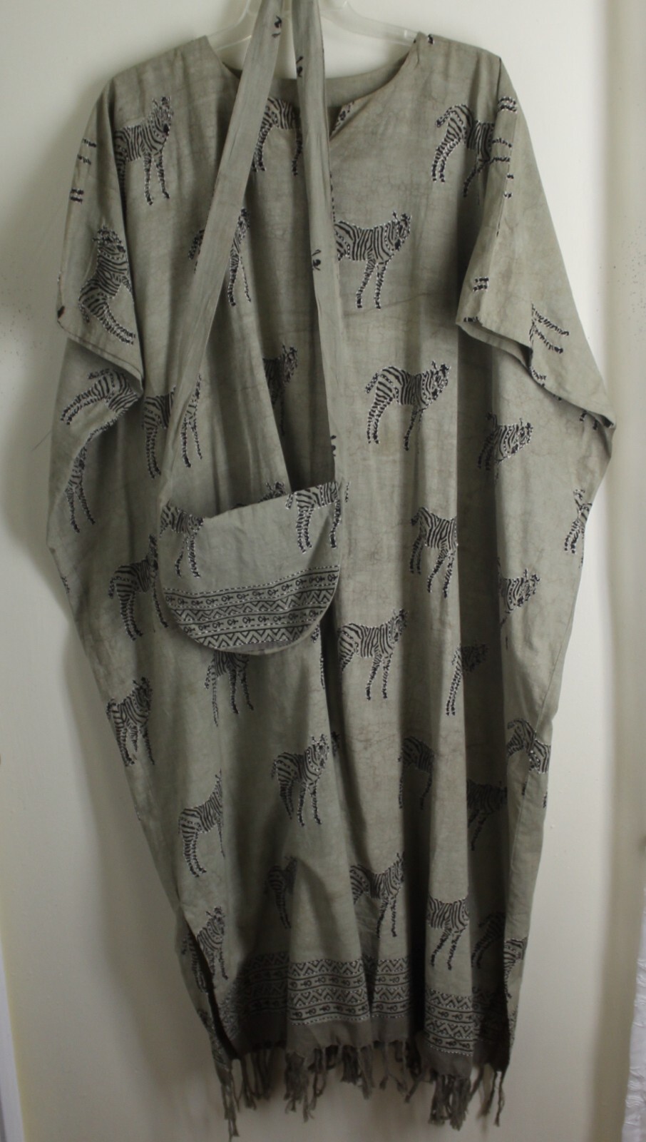 Estate KAFTAN ZEBRA Green Art-to-Wear Kantha Embroidered O/S M L XL 1X 2X 3X